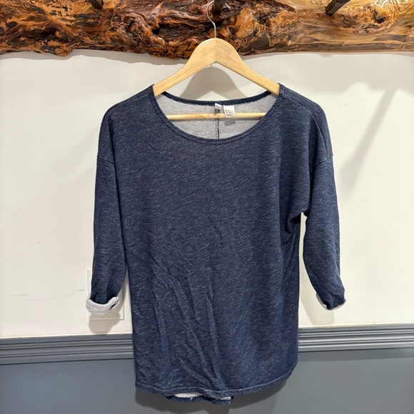 H&M Blue 3/4 Sleeve Relaxed Fit Tee - Picture 1 of 10